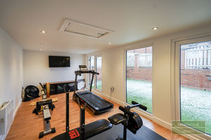 Photo 28- click for photo gallery